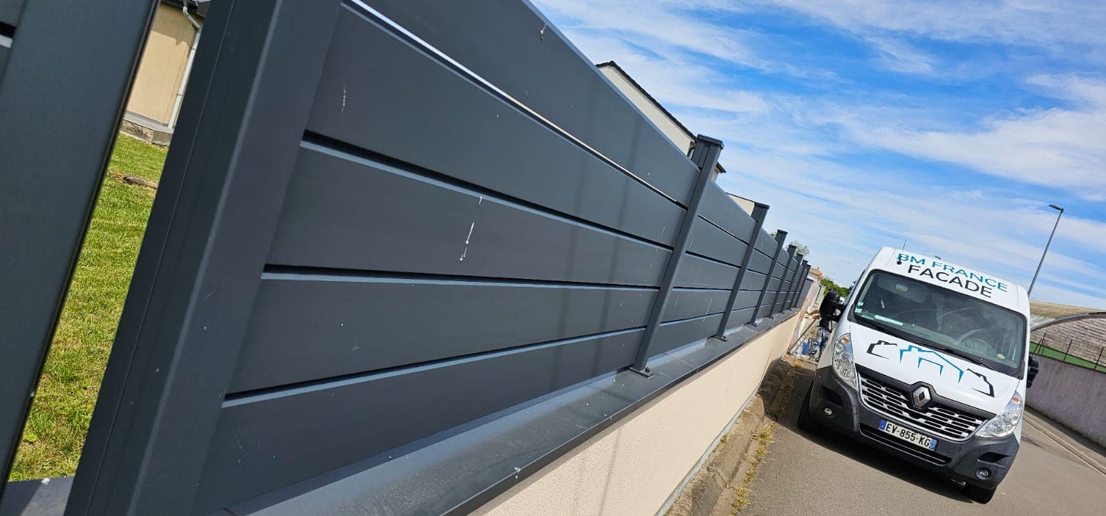Clôture / Portail sur mesure realise par Profiler Metal Solutions en Moselle
