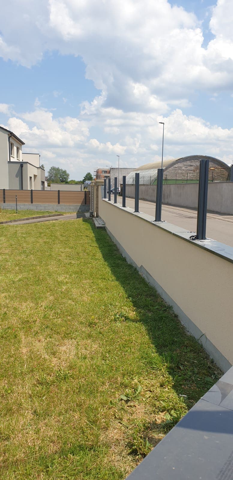 Clôture / Portail sur mesure realise par Profiler Metal Solutions en Moselle