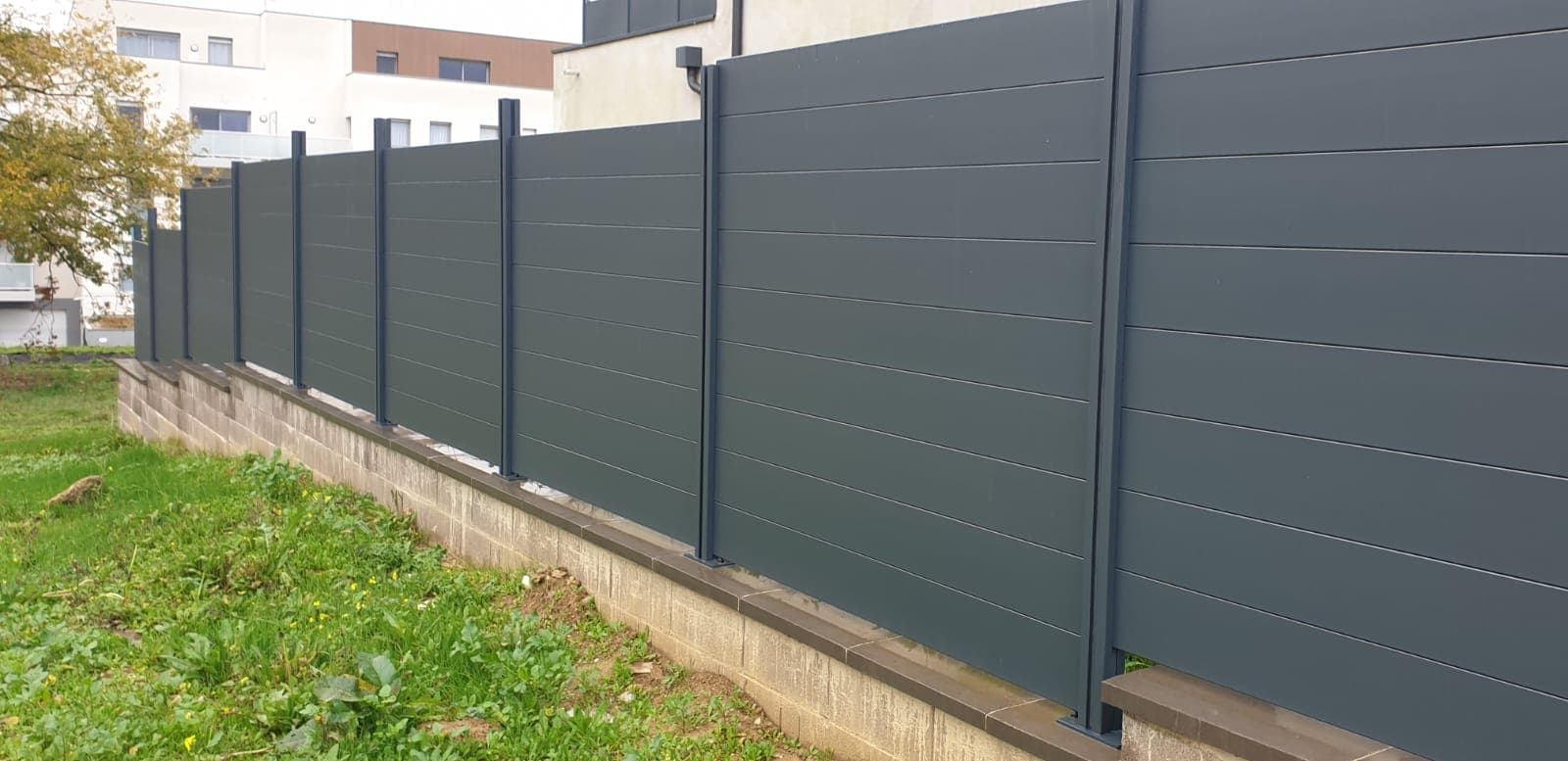 Clôture / Portail sur mesure realise par Profiler Metal Solutions en Moselle