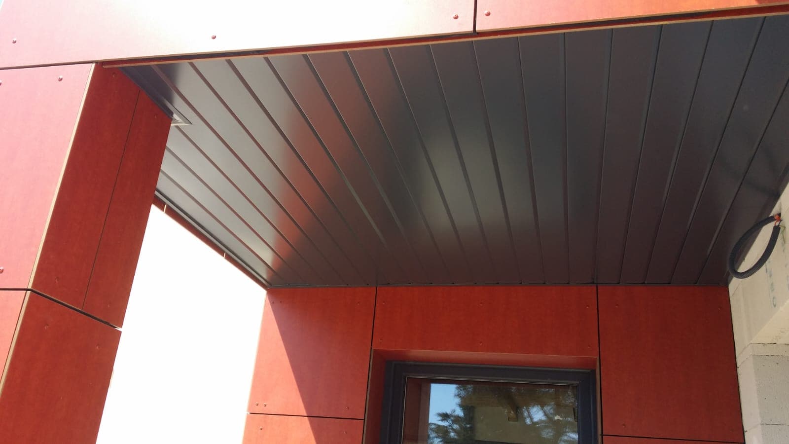 Couvertine alu sur mesure realise par Profiler Metal Solutions en Moselle