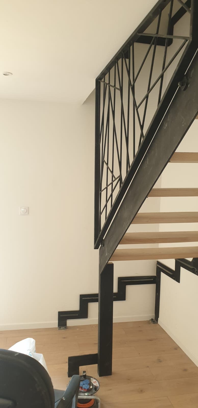 Escalier sur mesure realise par Profiler Metal Solutions en Moselle
