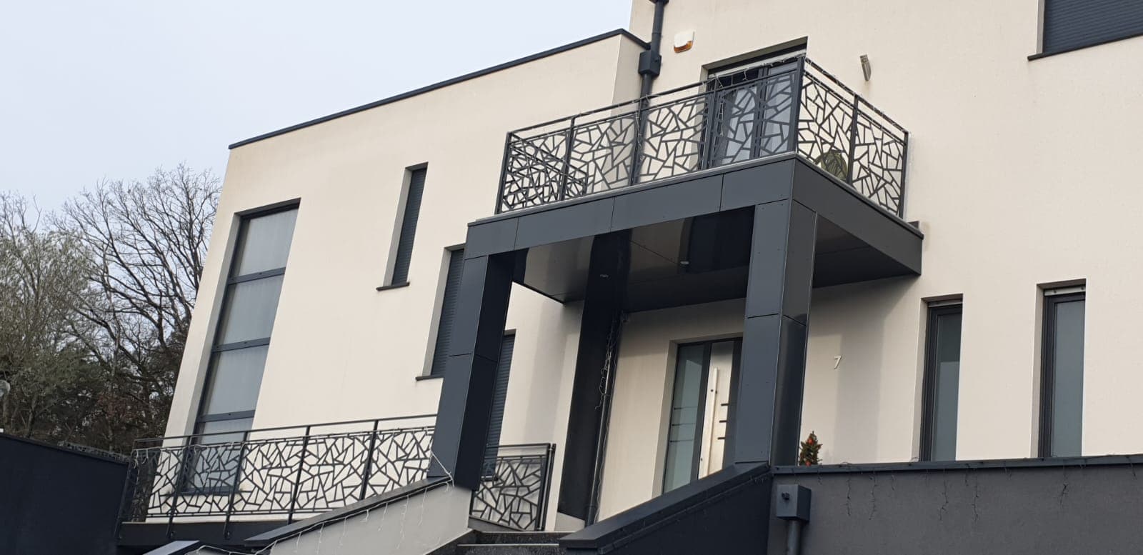 Garde-corps sur mesure realise par Profiler Metal Solutions en Moselle