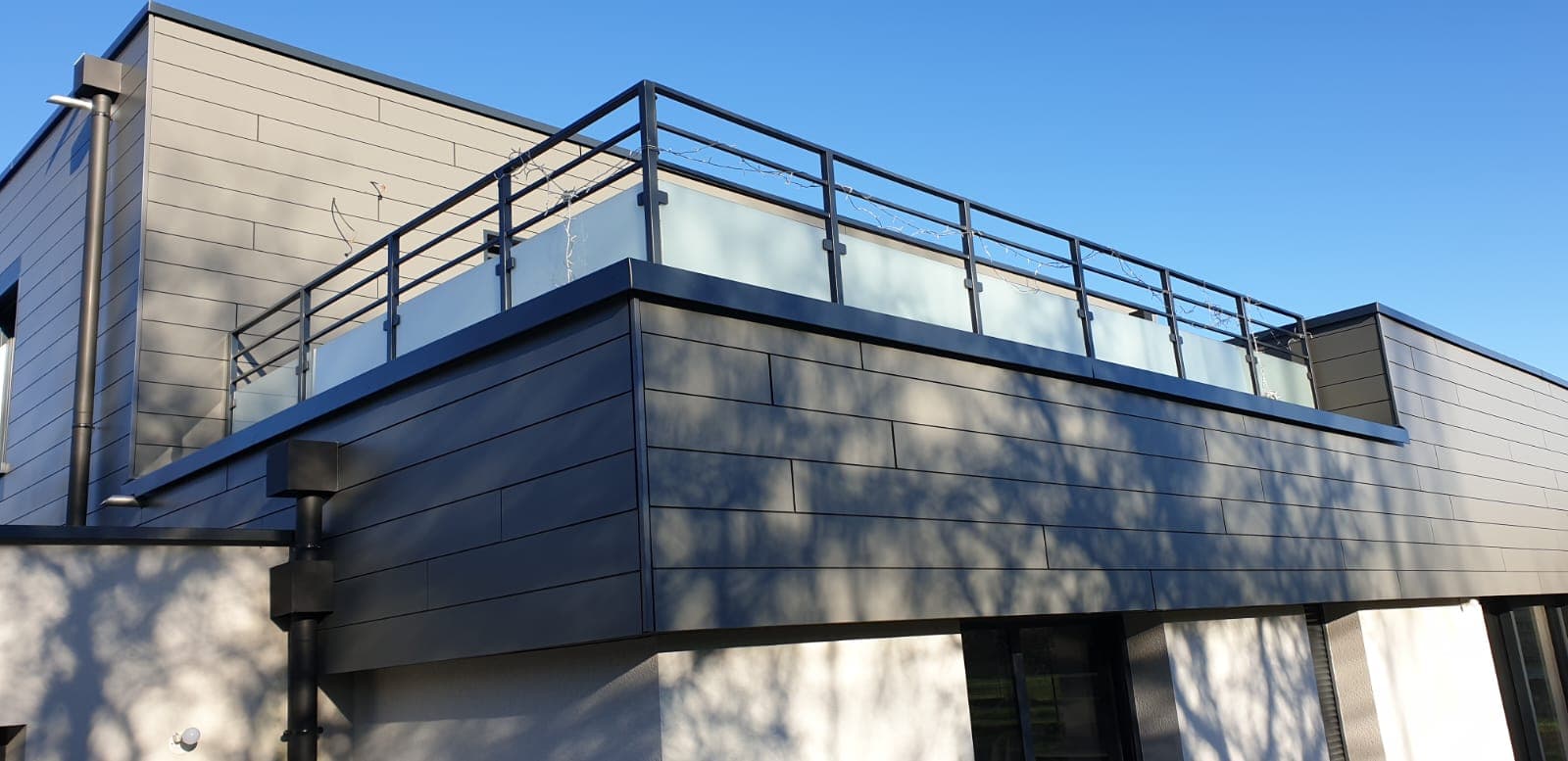 Garde-corps sur mesure realise par Profiler Metal Solutions en Moselle