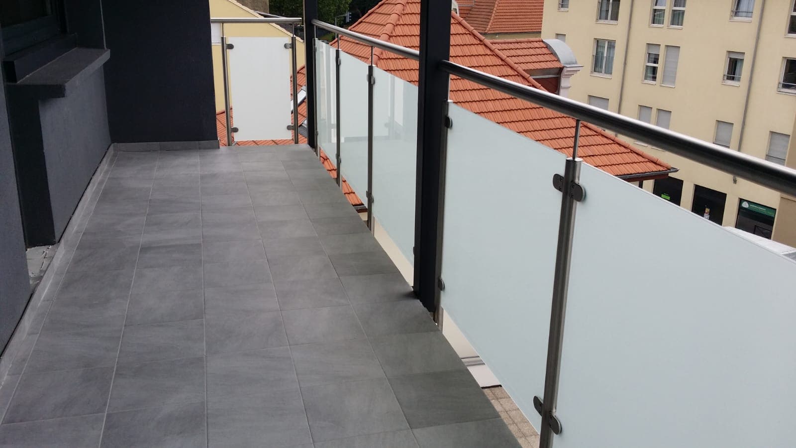 Terrasse / Charpente sur mesure realise par Profiler Metal Solutions en Moselle