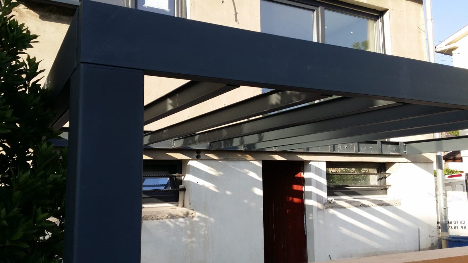 Terrasse / Charpente sur mesure realise par Profiler Metal Solutions en Moselle